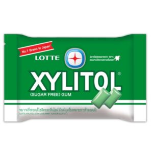 Жевательная резинка «Xylitol Lime Mint» лайм-мята Thai Lotte 11,6гр., Таиланд
