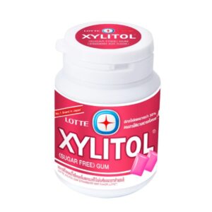 Жевательная резинка «Xylitol Strawberry Mint» клубника и мята Thai Lotte 58 гр., Таиланд