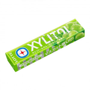 Жевательная резинка Xylitol мускат Lotte 21гр., Япония